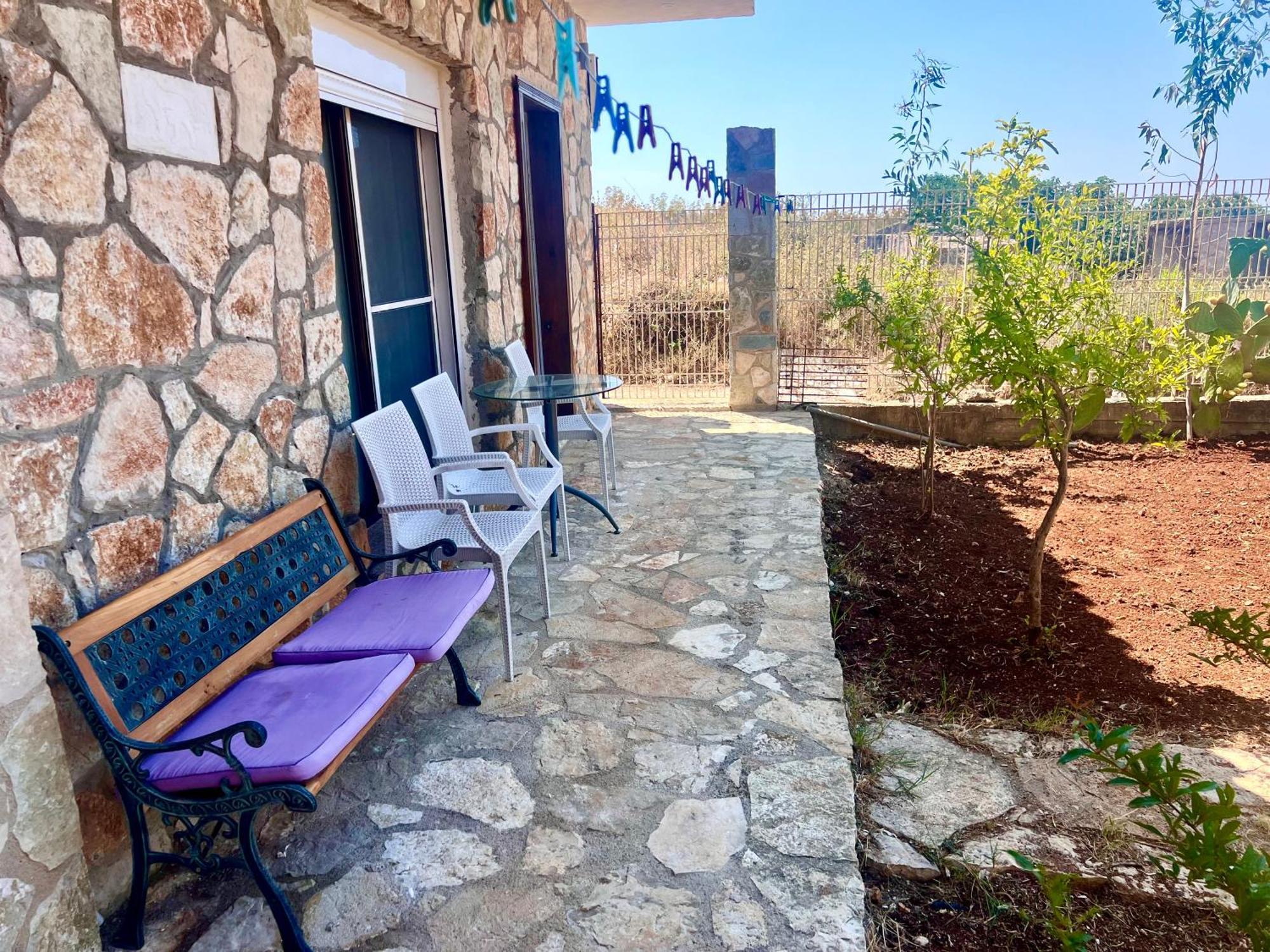 Jardin Miraculeux Hotel Himare Exterior photo